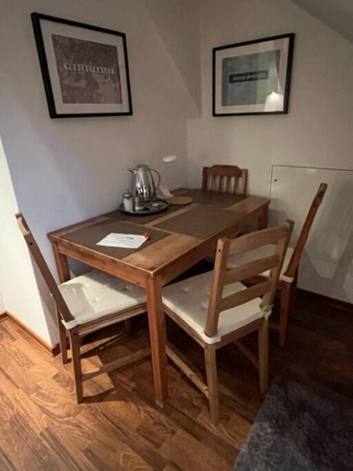 Appartement Zentrale Im Gruenen!