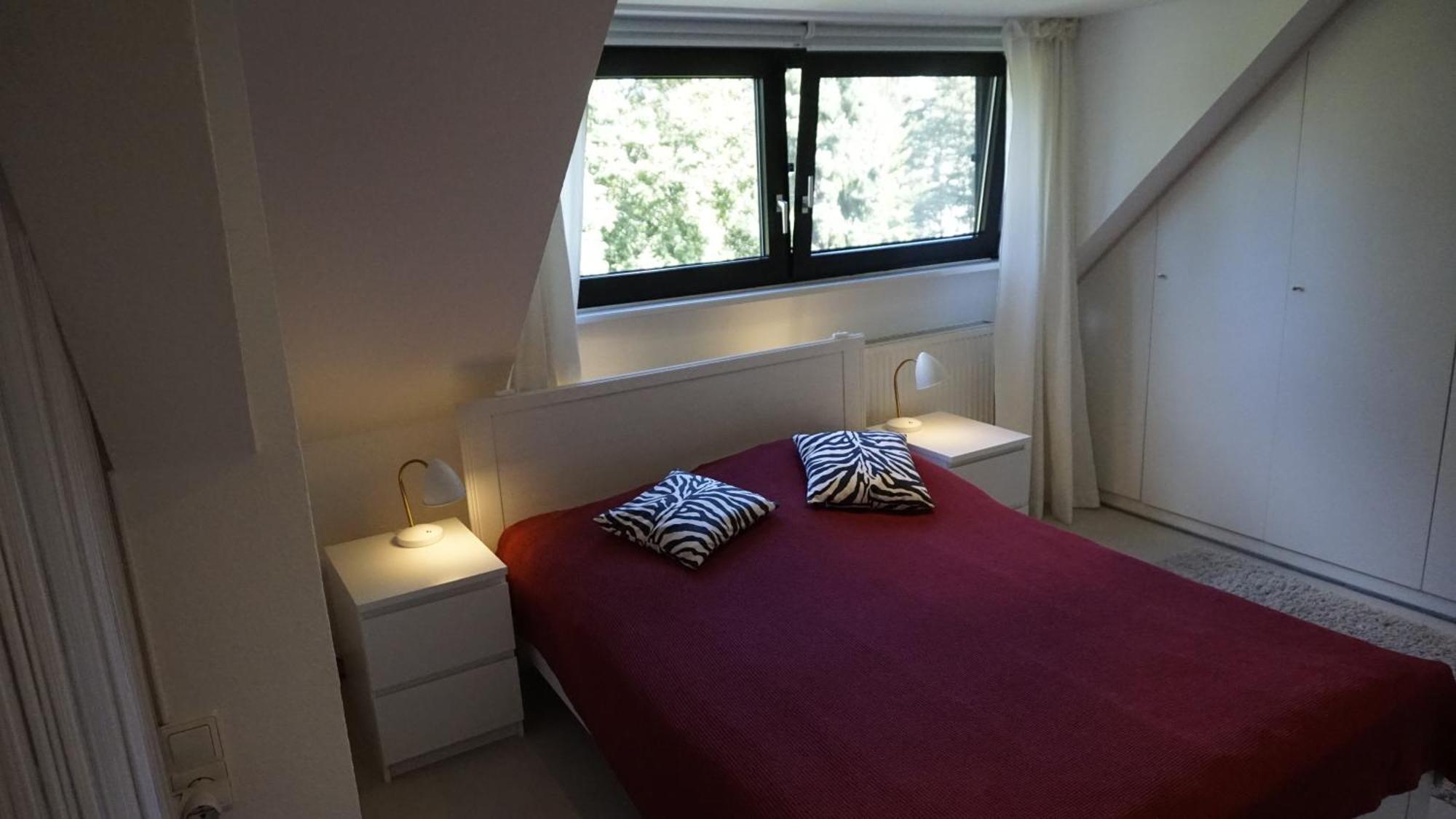 Appartement Zentrale Im Gruenen! *