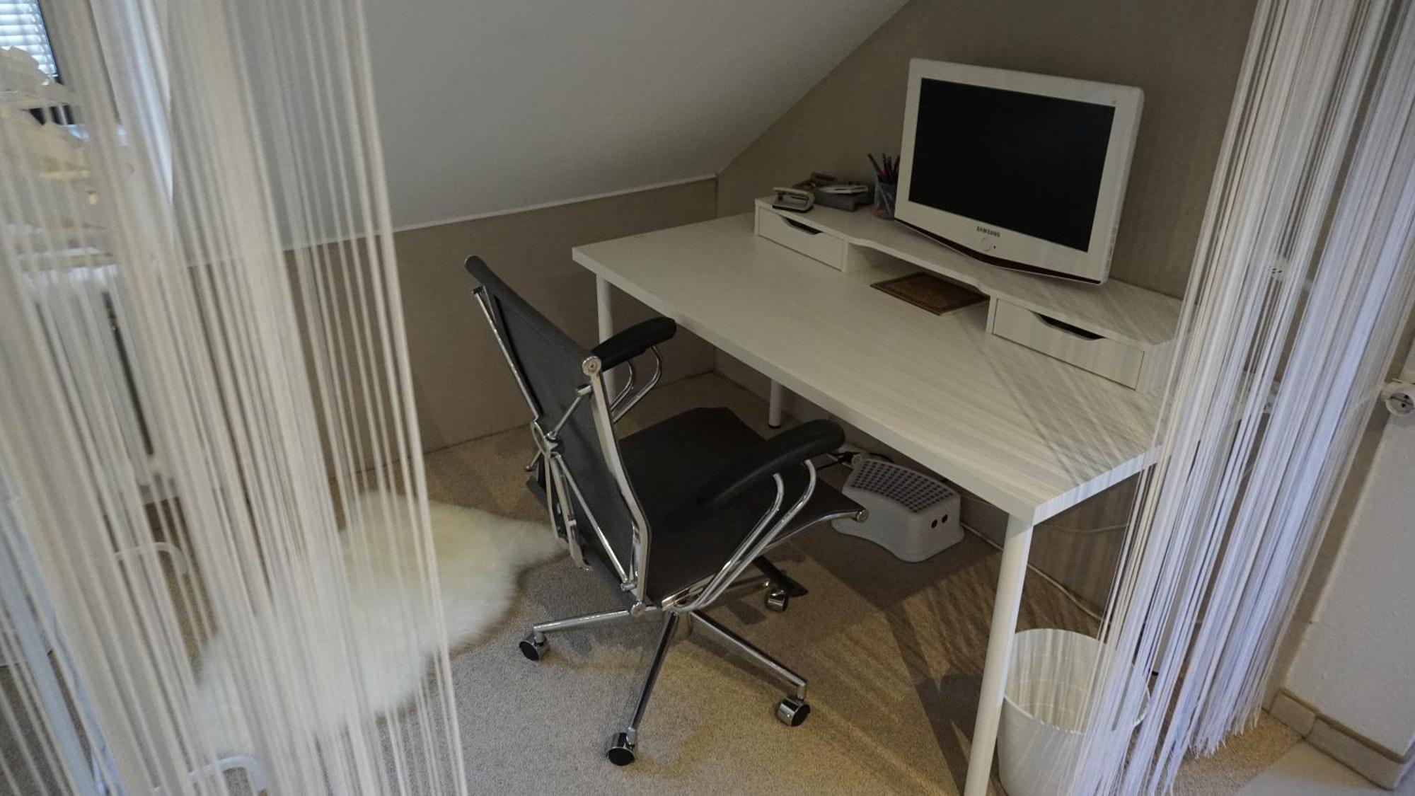 Appartement Zentrale Im Gruenen! *